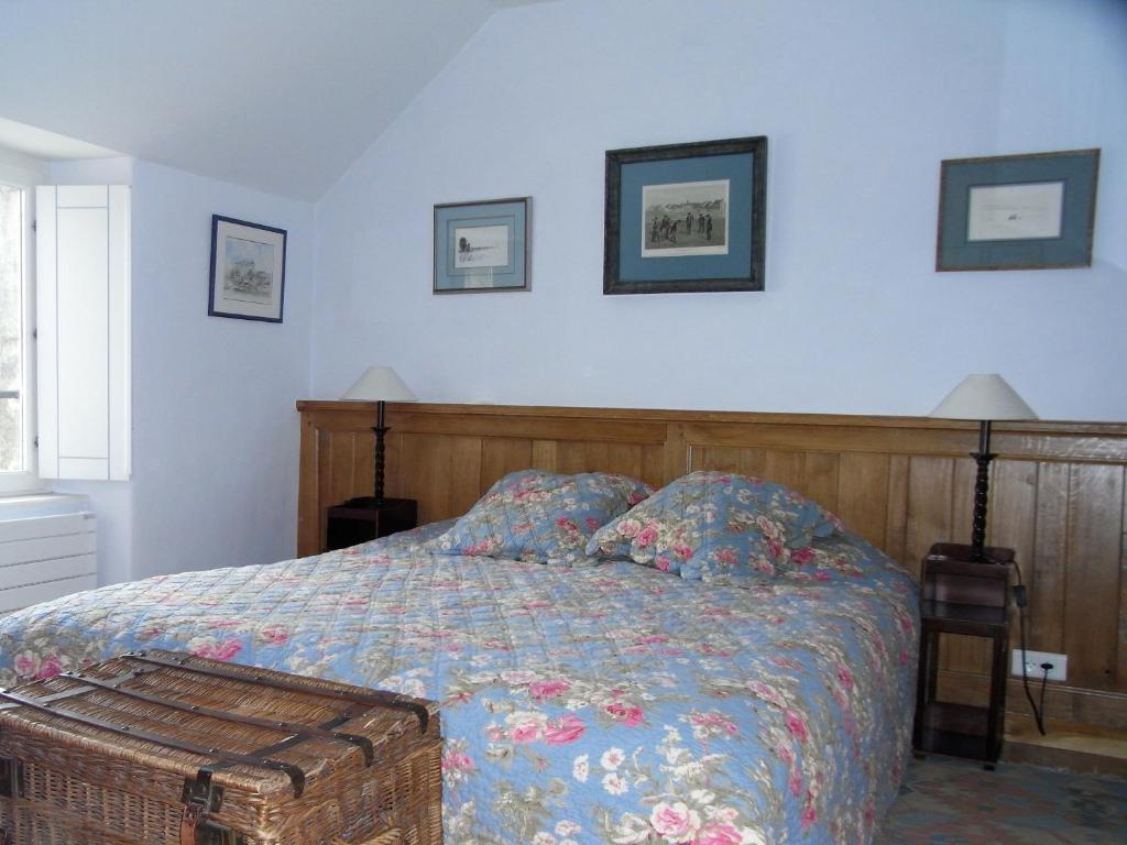 Bozouls 샹브르 도트 뒤 아모 레 브륀 B&B 객실 사진