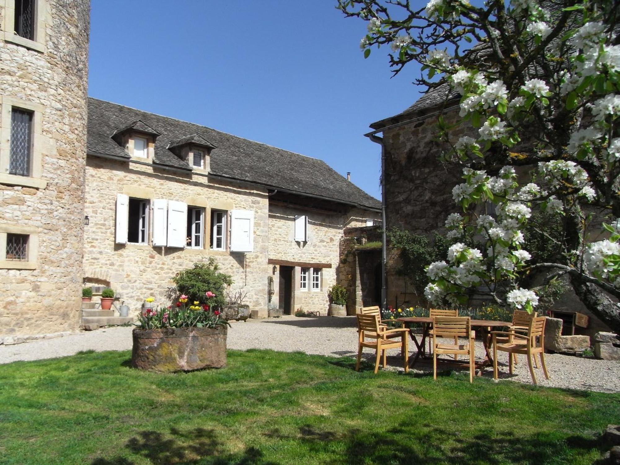 Bozouls 샹브르 도트 뒤 아모 레 브륀 B&B 외부 사진